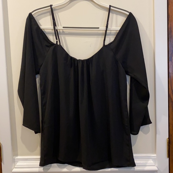 “Double Date” Black Off-the-Shoulder Top - Picture 7 of 7